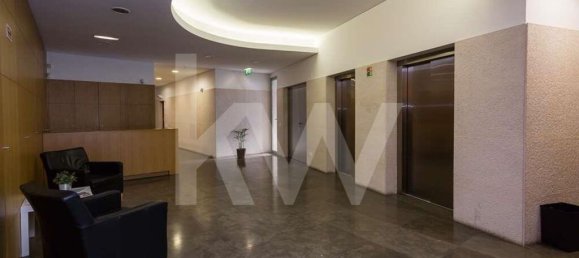 2 bedrooms Apartment in Lisbon, Portugal No. 91618 37