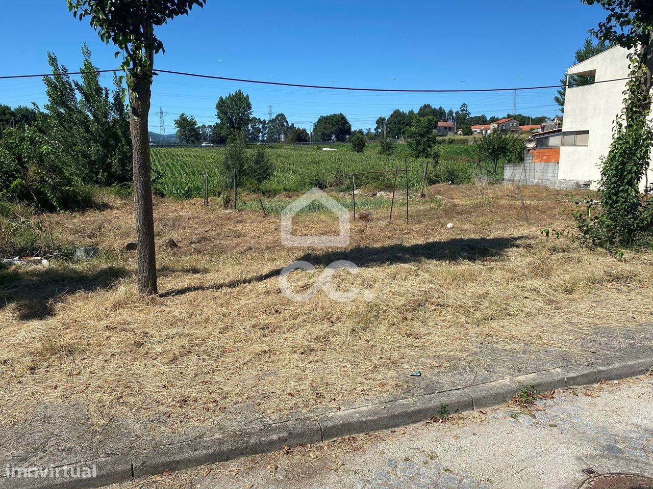  قطعة أرض في Serzedelo, Portugal 352متر مربع رقم 200714