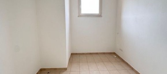 4 bedrooms House in Vaiano, Italy No. 377854 10