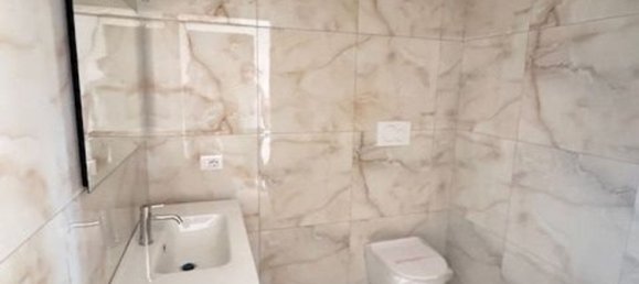 4 bedrooms House in Vaiano, Italy No. 377854 11