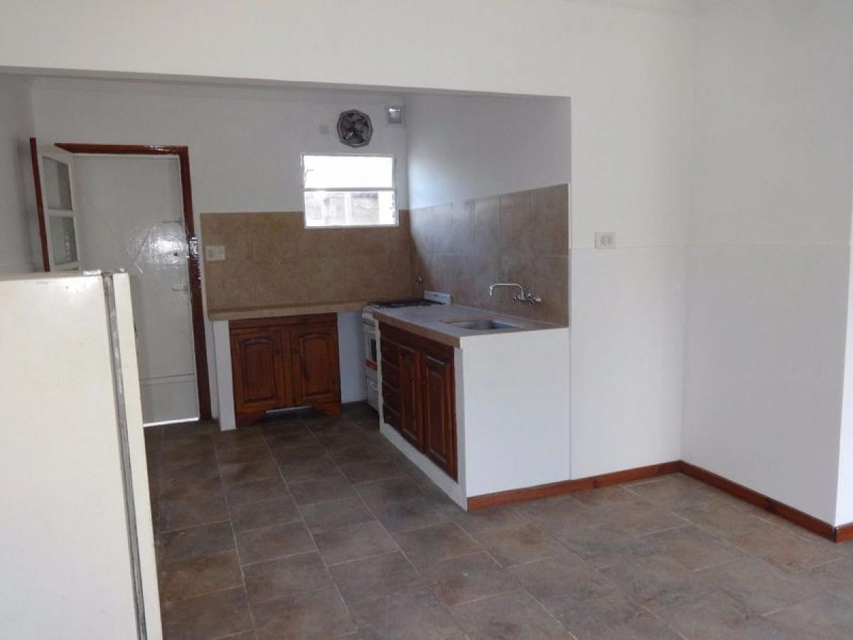 2 bedrooms House in Mar del Plata, Argentina No. 89442