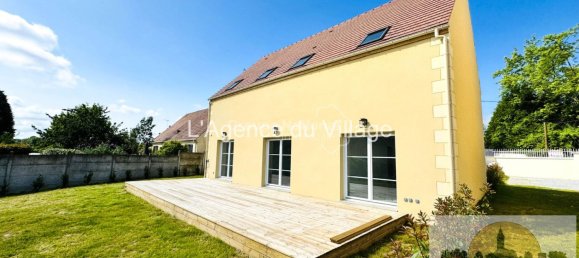 4 bedrooms Villa in Sainte-Genevieve, France No. 253966 5