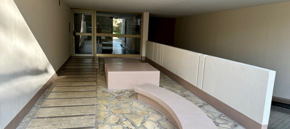 1 bedroom Apartment in Romainville, France No. 170074 20