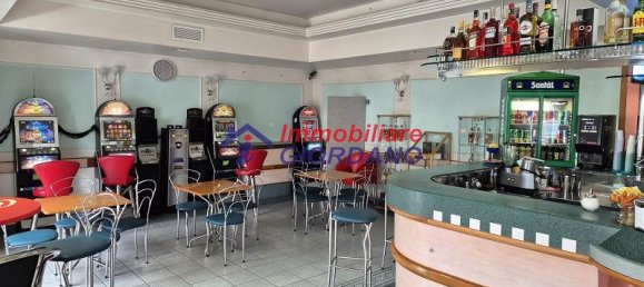 3 rooms Commercial property in Lanuvio, Italy No. 77577 4