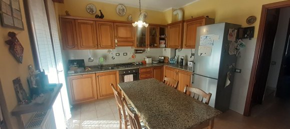 Casa T4 em Piacenza, Italy N.º 334856 7