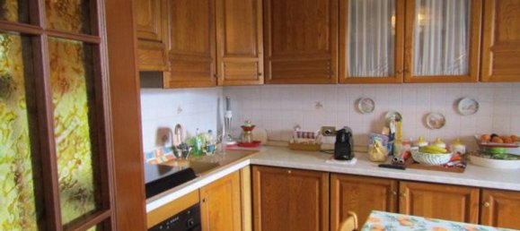 5 bedrooms Apartment in Medolla, Italy No. 323769 7