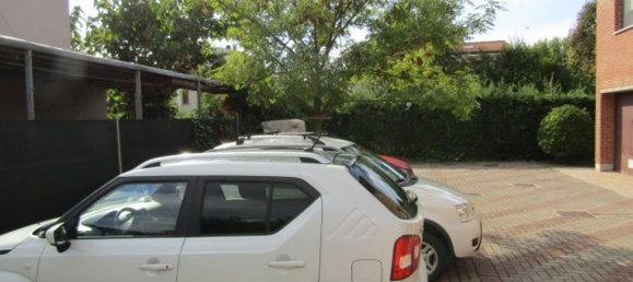 5 bedrooms Apartment in Medolla, Italy No. 323769 20