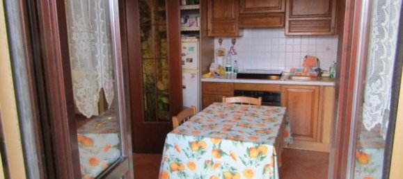 5 bedrooms Apartment in Medolla, Italy No. 323769 10