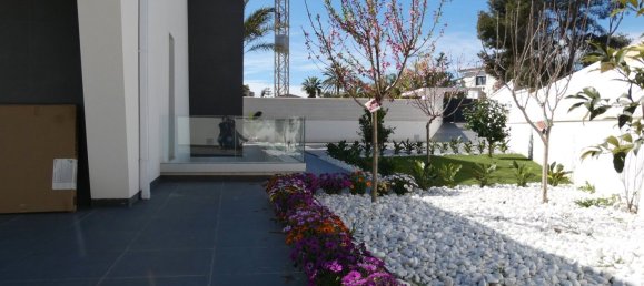 3 bedrooms Villa in Benidorm, Spain No. 2672 4