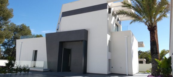 3 bedrooms Villa in Benidorm, Spain No. 2672 2