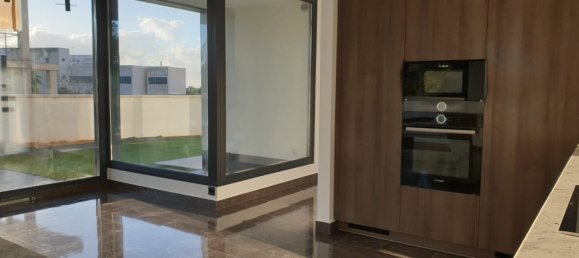 3 bedrooms Villa in Benidorm, Spain No. 2672 7