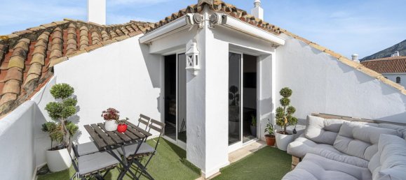 2 chambres Penthouse à Marbella, Spain No. 44671 4