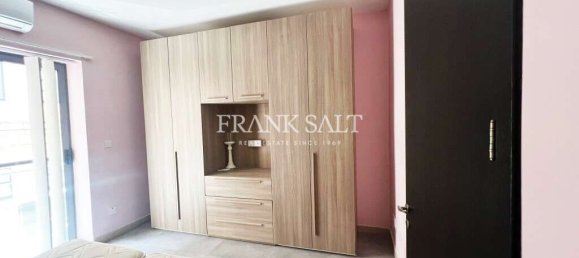 Квартира с 2 спальнями в Заббар, Мальта № 3085 6