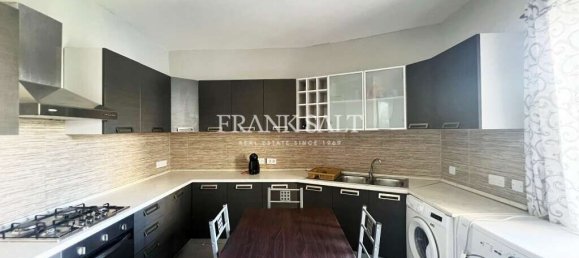 Квартира с 2 спальнями в Заббар, Мальта № 3085 3