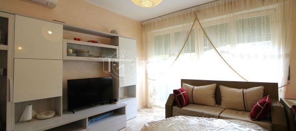 4 rooms Apartment in Cologno Monzese, Italy No. 269889 6
