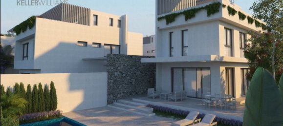 4 bedrooms Townhouse in Paralimni, Cyprus No. 26592 2