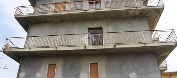 5 rooms Building in Santa Maria del Cedro, Italy No. 83682 2