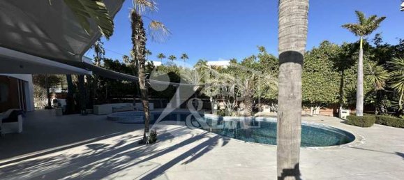 6 bedrooms House in Mouttagiaka, Cyprus No. 16214 12