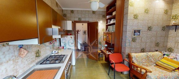 2 chambres Appartement à Milan, Italy No. 244275 8