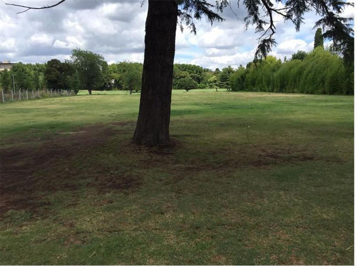 Terreno en Malvinas Argentinas, Argentina No. 40133