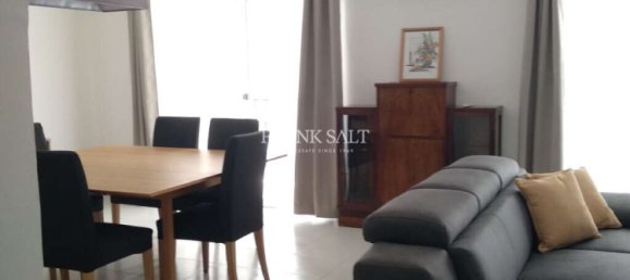 Apartamento de 3 dormitorios en Saint Julian's, Malta No. 3180 2