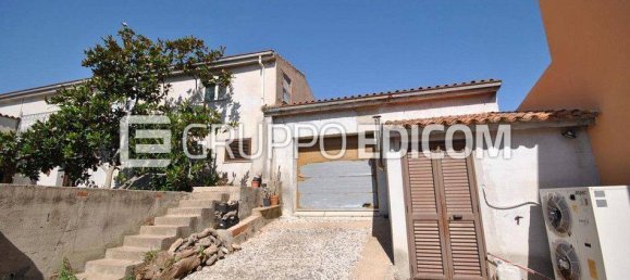 Склад с 1 комнатой в Лурас, Италия № 353101 7