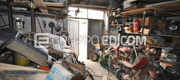 Склад с 1 комнатой в Лурас, Италия № 353101 27