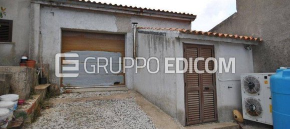 Склад с 1 комнатой в Лурас, Италия № 353101 8