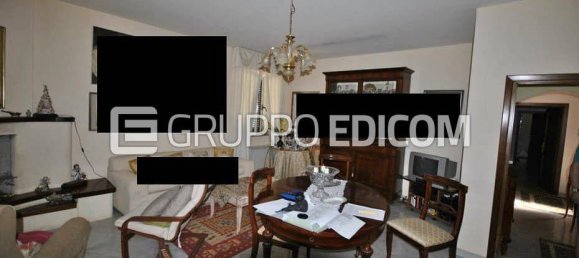 Склад с 1 комнатой в Лурас, Италия № 353101 20