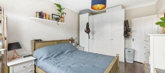 2 bedrooms Apartment in London, United Kingdom No. 12547 10