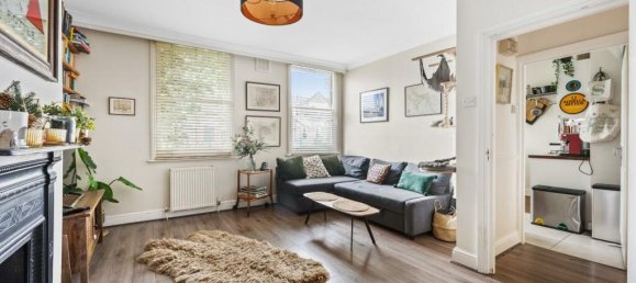 2 bedrooms Apartment in London, United Kingdom No. 12547 6