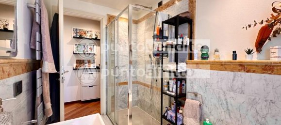 3-salle Appartement à Lucca, Italy No. 69878 31