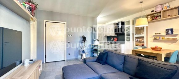 3-salle Appartement à Lucca, Italy No. 69878 5