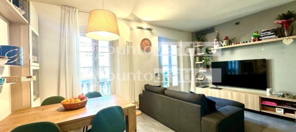 3-salle Appartement à Lucca, Italy No. 69878 6