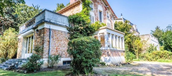 5 bedrooms House in Vaucresson, France No. 177829 3