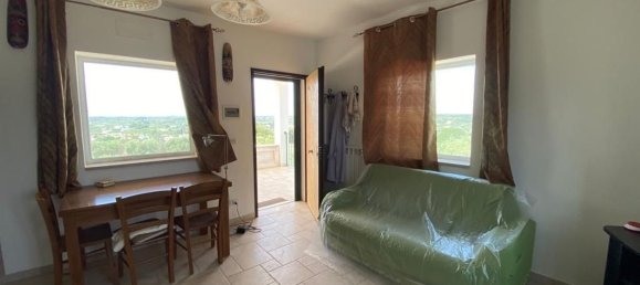 Вилла с 3 комнатами в Остуни, Италия № 72097 41