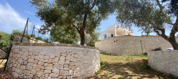 Вилла с 3 комнатами в Остуни, Италия № 72097 15