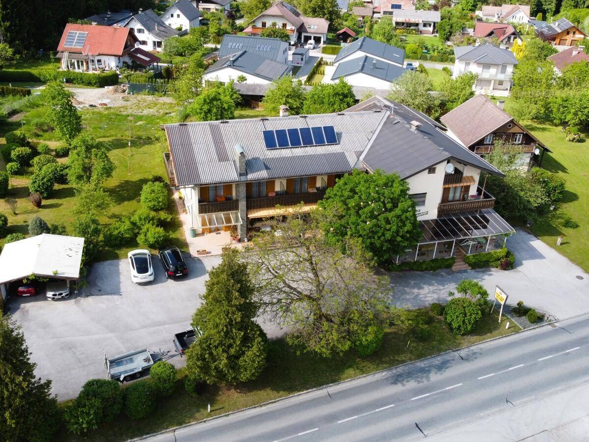 13 rooms House in Velden am Worther See, Austria No. 178049