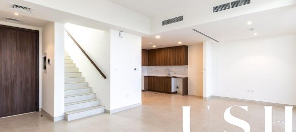 Таунхаус с 3 спальнями в Town Square, ОАЭ № 101722 3