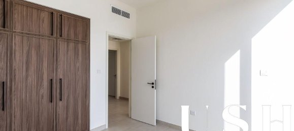 Таунхаус с 3 спальнями в Town Square, ОАЭ № 101722 11