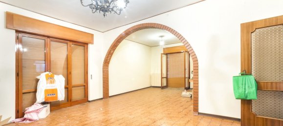 Lagerhaus in Manoppello, Italy 1400m², Nr. 220290 24