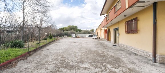 Lagerhaus in Manoppello, Italy 1400m², Nr. 220290 7
