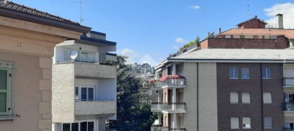 2 Schlafzimmer Wohnung in Bergamo, Italy, Nr. 310222 12