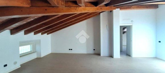 2 Schlafzimmer Wohnung in Bergamo, Italy, Nr. 310222 2