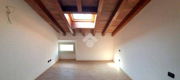 2 Schlafzimmer Wohnung in Bergamo, Italy, Nr. 310222 5