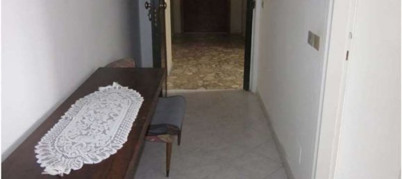 3غرفة شقة في Sannazzaro de' Burgondi, Italy رقم 11577 4