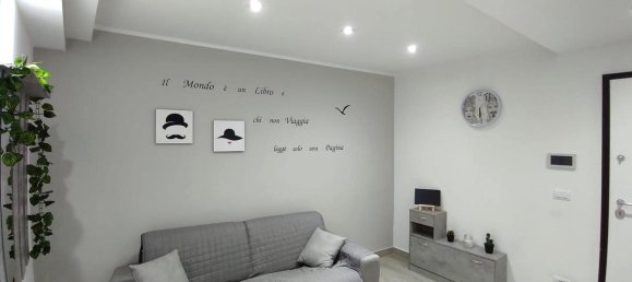 1 bedroom Apartment in Palermo, Italy No. 328471 7