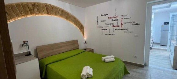 1 bedroom Apartment in Palermo, Italy No. 328471 3