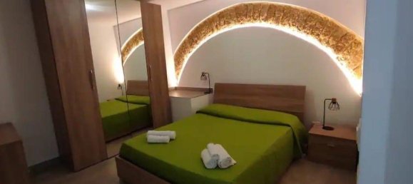 1 bedroom Apartment in Palermo, Italy No. 328471 4