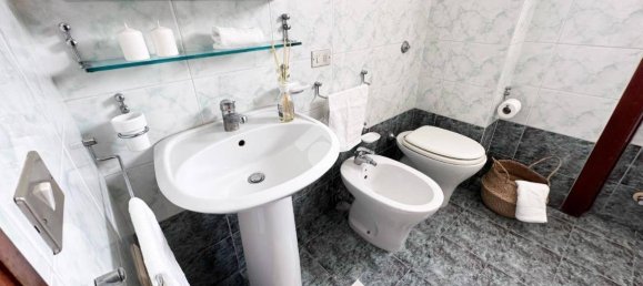 3 chambres Appartement à Lecce, Italy No. 282929 10